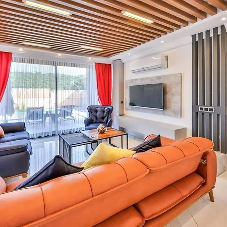 Agullu Da 3 1 Salon * Kaş